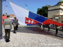 Prslunci Velitestva posdky Bratislava na Dni otvorench dver Nrodnej Rady SR